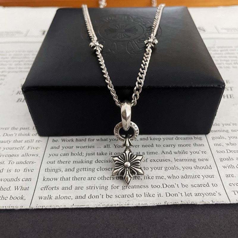 Ch*0me He**ts necklaces